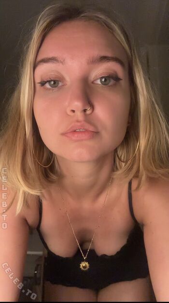 Full leaked Emily anouk dorn private onlyfans photo