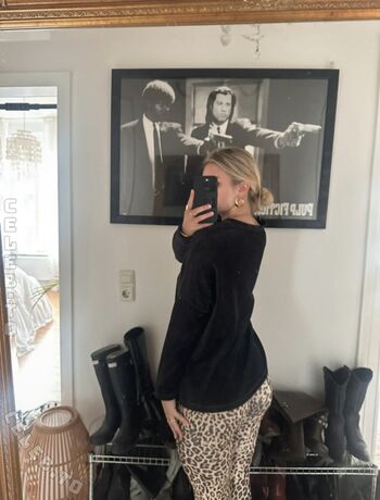 Full leaked Emily anouk dorn private onlyfans photo