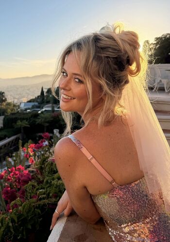 Full leaked Emily atack page private photo