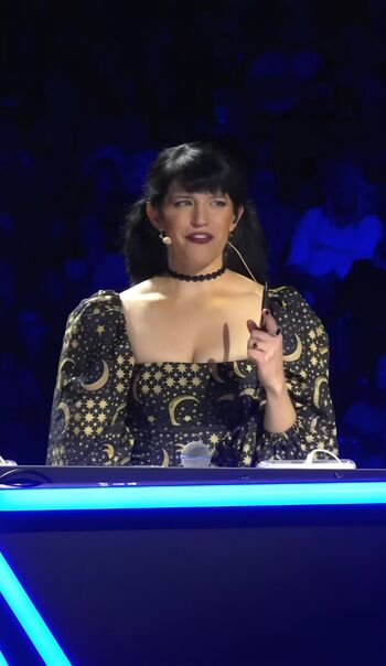 Full leaked Emily axford private onlyfans photo