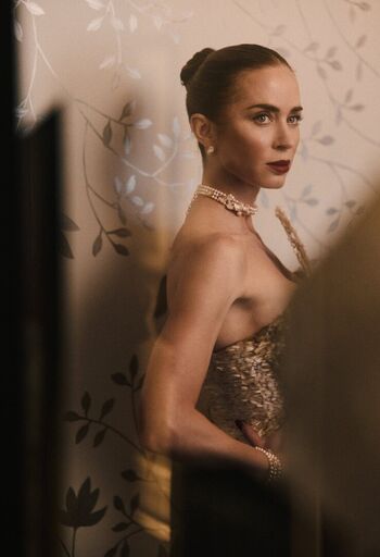 Full leaked Emily blunt page private photo