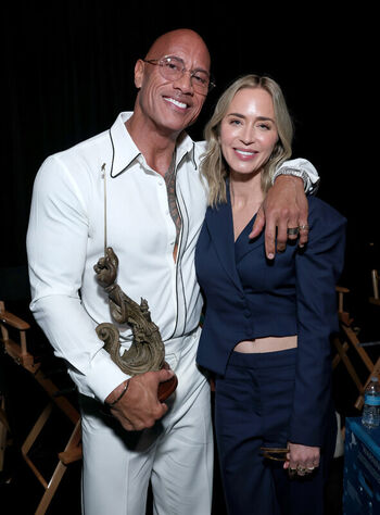 Full leaked Emily blunt private photo