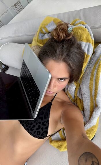 Full leaked Emily bonani private photo