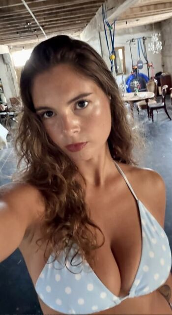 Full leaked Emily bonani private photo