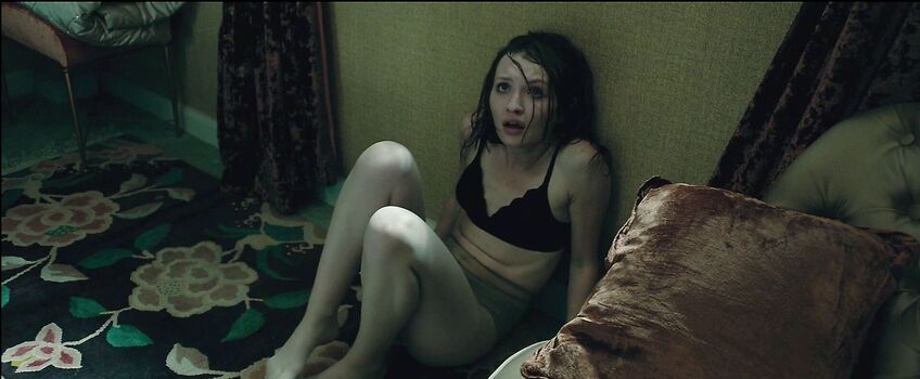 Full leaked Emily br private photo