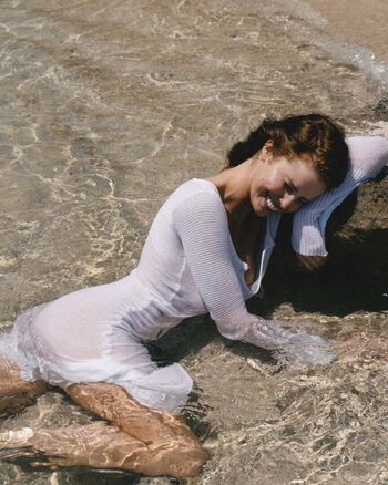 Full leaked Emily deyt aysage private onlyfans photo