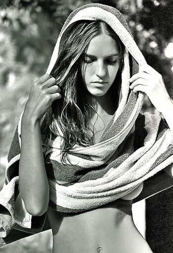 Full leaked Emily feld  page private onlyfans photo