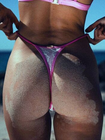 Full leaked Emily feld page private photo