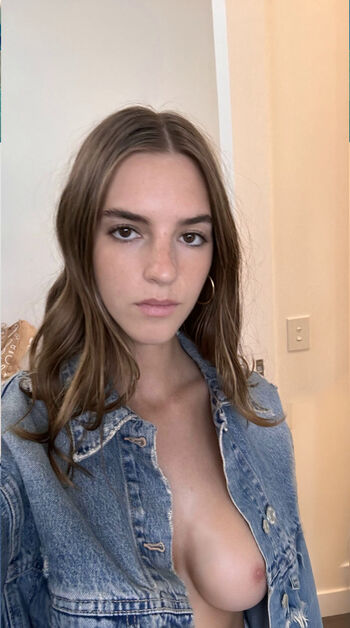 Full leaked Emily feld  page private photo