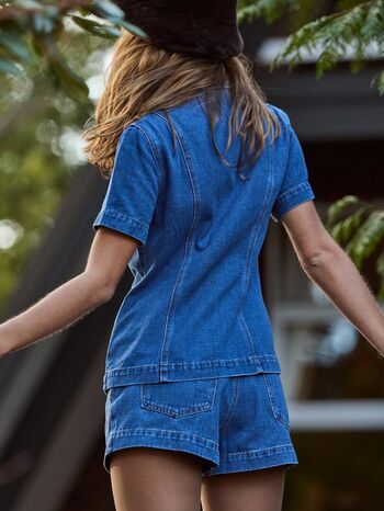 Emily Feld