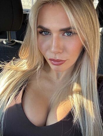 Full leaked Emily gervasio private onlyfans photo