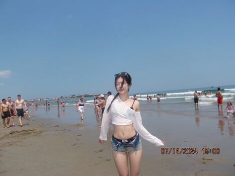 Full leaked Emily hung page private photo