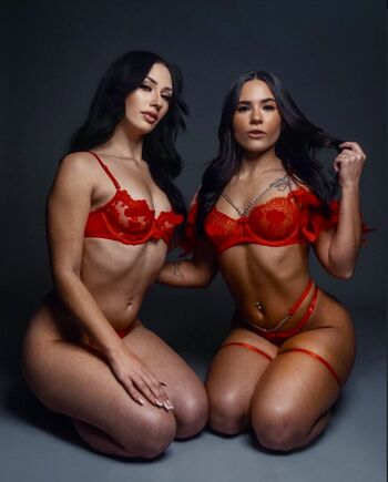 Full leaked Emily icx page private onlyfans photo