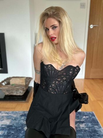 Full leaked Emily jane deeley private onlyfans photo