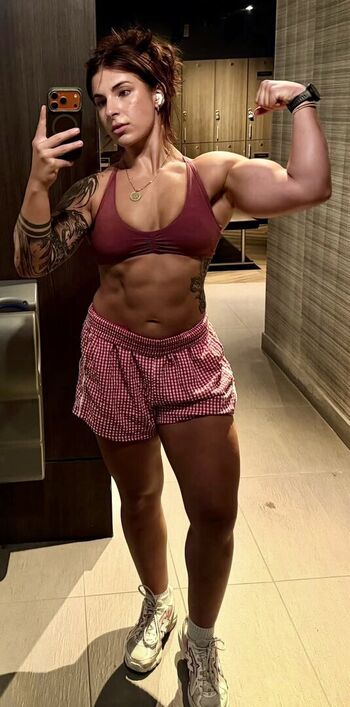 Full leaked Emily joel private photo