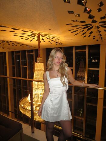 Full leaked Emily kelavos private onlyfans photo