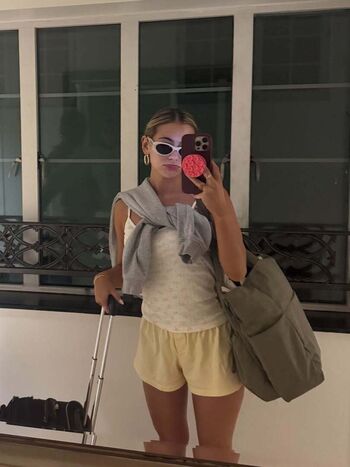 Full leaked Emily landon private photo