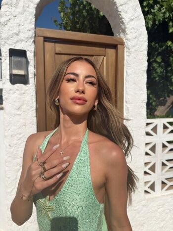 Full leaked Emily landon private photo