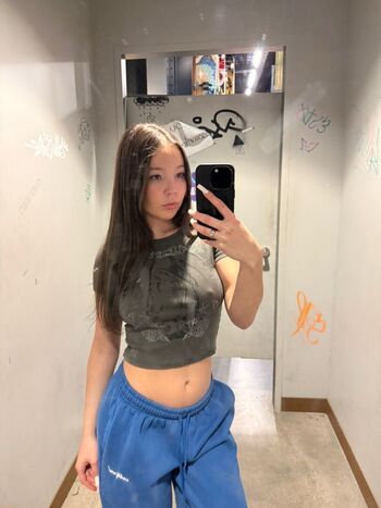 Full leaked Emily makis private onlyfans photo