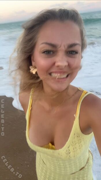 Full leaked Emily maurer page private onlyfans photo