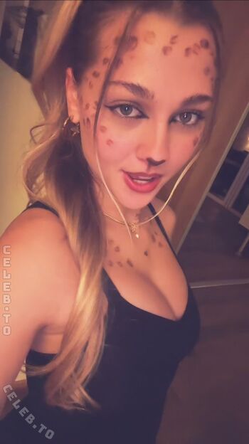 Full leaked Emily maurer private onlyfans photo