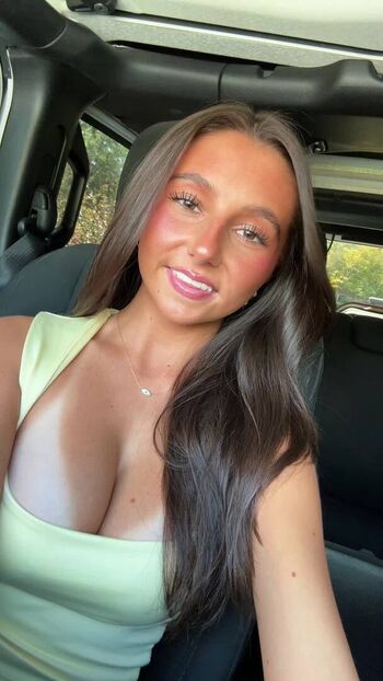 Full leaked Emily newton private photo