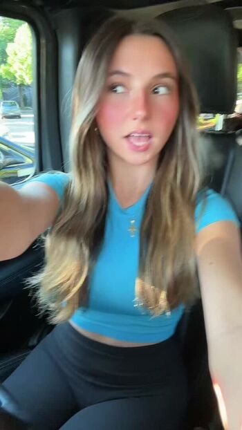 Full leaked Emily newton private photo