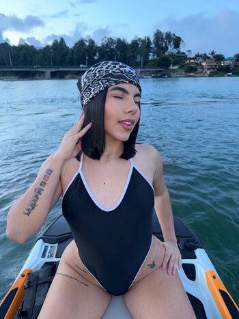 Full leaked Emily perez private photo