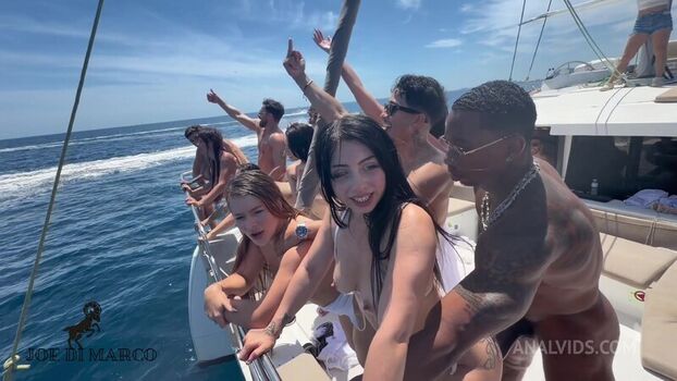 Full leaked Emily pink  page private photo