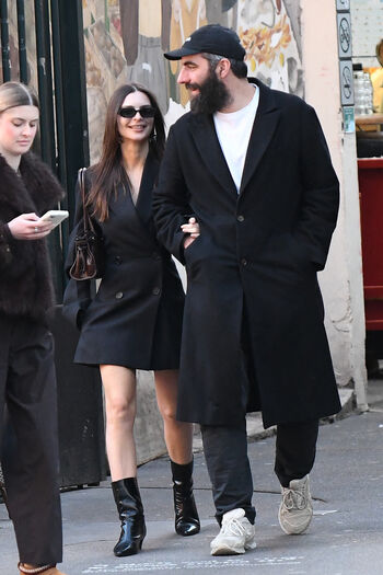 Full leaked Emily ratajkowski  page private onlyfans photo