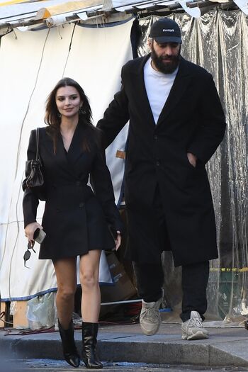 Full leaked Emily ratajkowski  page private onlyfans photo