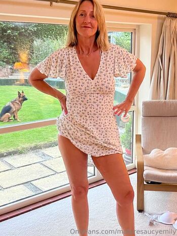 Full leaked Emily regent private onlyfans photo