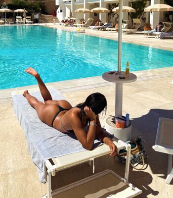 Full leaked Emily silva private photo