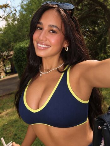 Full leaked Emily tosta private photo