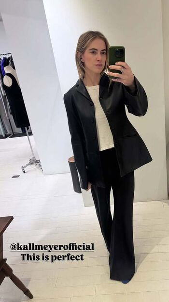 Full leaked Emily wickersham private onlyfans photo