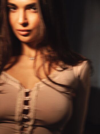 Full leaked Emilyemrata private photo