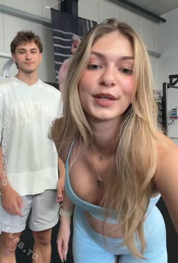 Full leaked Emilylior private photo