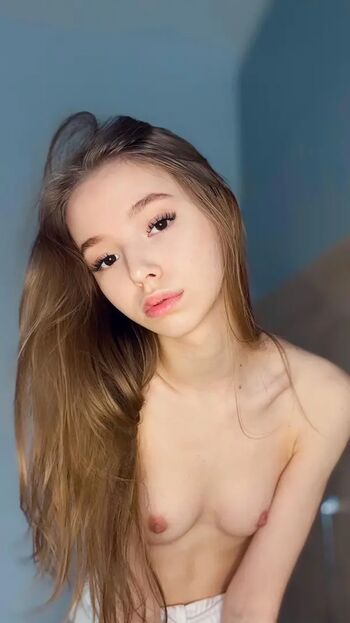 Full leaked Emilylitt private onlyfans photo