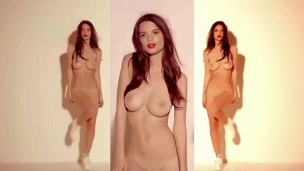 Full leaked Emilyrat private onlyfans photo