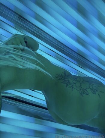 Full leaked Emilysmithh page private onlyfans photo