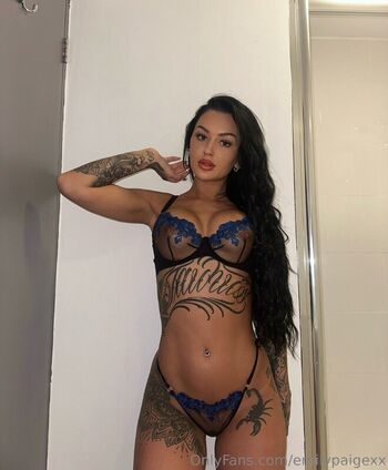 Full leaked Emilywakelingx page private photo