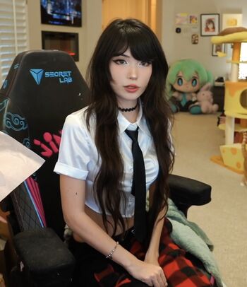 Full leaked Emiru  page private onlyfans photo