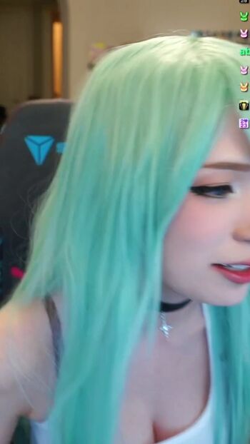 Full leaked Emiru  page private onlyfans photo