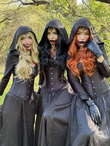 Full leaked Emiru  page private onlyfans photo