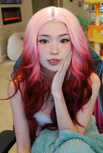 Full leaked Emiru  page private onlyfans photo