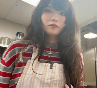 Full leaked Emiru private onlyfans photo