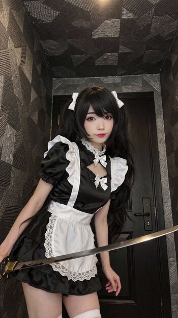 Full leaked Emiru private photo