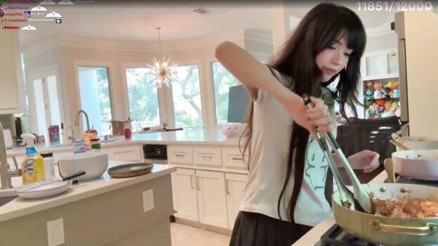 Full leaked Emiru page private photo