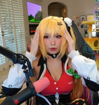 Full leaked Emiru private photo