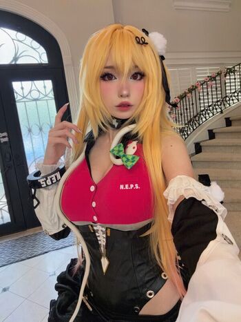 Full leaked Emiru private photo